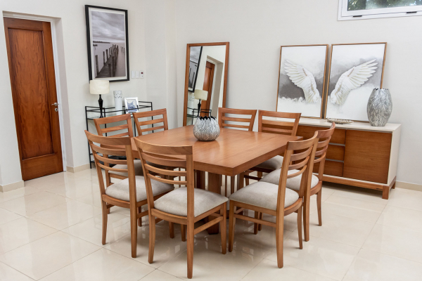 Mesa NEUQUEN cuadrada - <p>Mesa NEUQUEN 1,35 x 1,35m<br />
Silla AERO CON PALMETA<br />
 </p>
