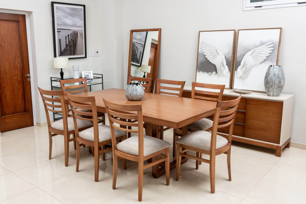 Mesa NEUQUEN 2 x 1m - <p>Mesa NEUQUEN 2 x 1m<br />
Silla AERO con palmeta<br />
Silla LILY</p>
